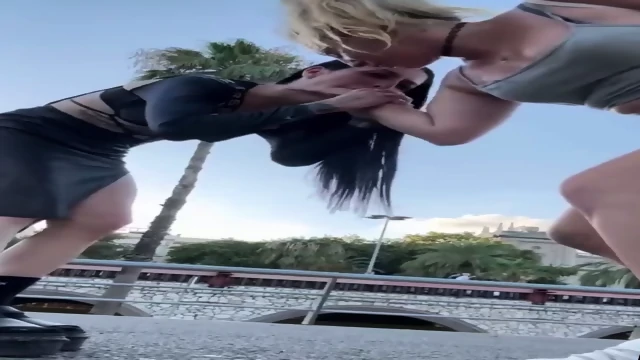 Psychotic Behaviour: Feed Me This