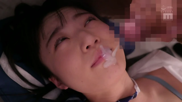 Other than the pleasure, I can't even make a sound... On the train, at school, an innocent beautiful girl in a uniform is repeatedly made to cum. Kira Kagayaki