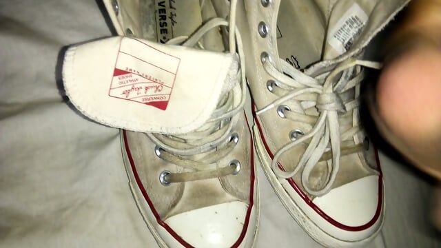 CONVERSE SNEAKER HI CUMSHOT