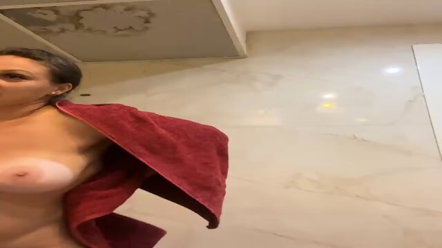 sexy mature wife bathing