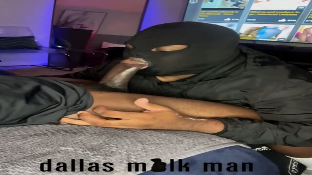 DALLAS MILKMAN Get Messy With Oralprodigy Only Fans  Italian