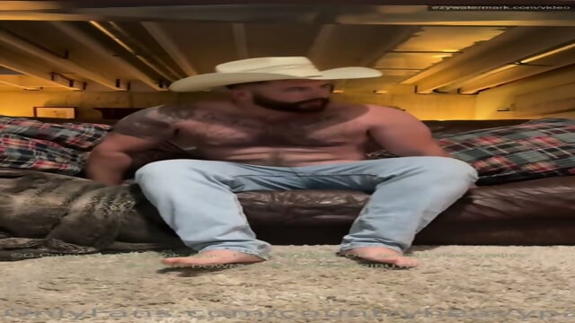 Hot Bear Solo Compi #2  Belgium