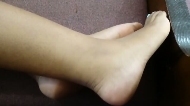 Candid Beautiful Ebony Barefeet In Strap