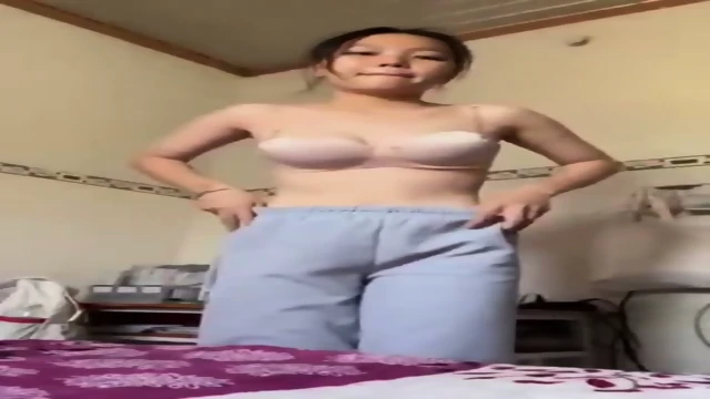 Thai Teen Fingering Her Pussy