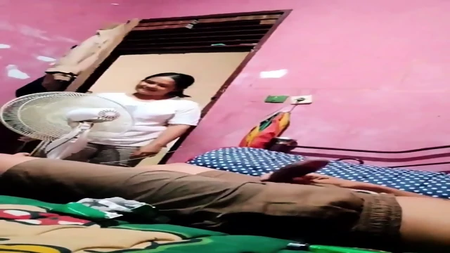 Kepergok ibu saat ngocok