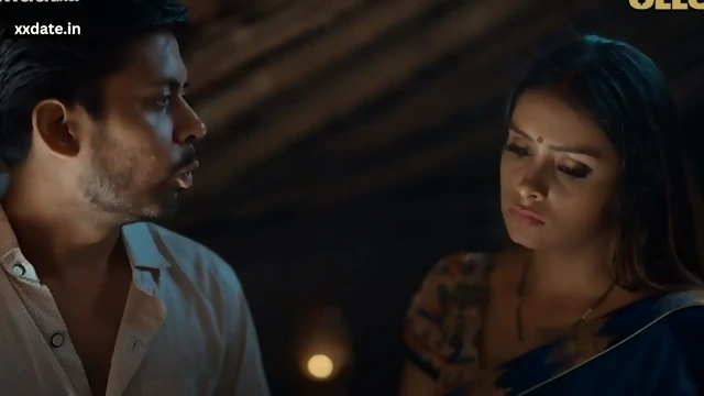 NOKAR KE SATH BHABHI NE KIYA SEX