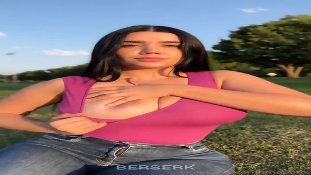 Baddie was caught flashing huge tits outdoor