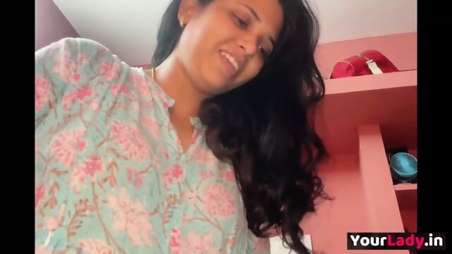 Desi Village Girl Tight Pussy Outdoor XXX Video Desi Village Hot Girl Sex