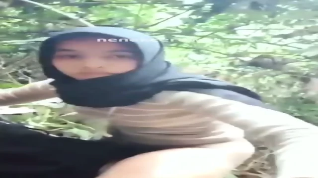 MUASIN JILBAB SANGEAN GAK MAU BERHENTI NGENTOT DI TAMAN https://linktr.ee/bookingpsk