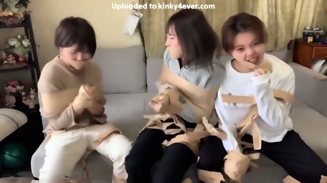 3 Asians Escape Challenge