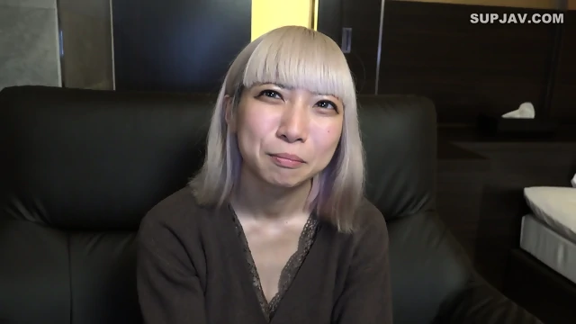 Cute Skinny Japanese Blonde With Nice Tits