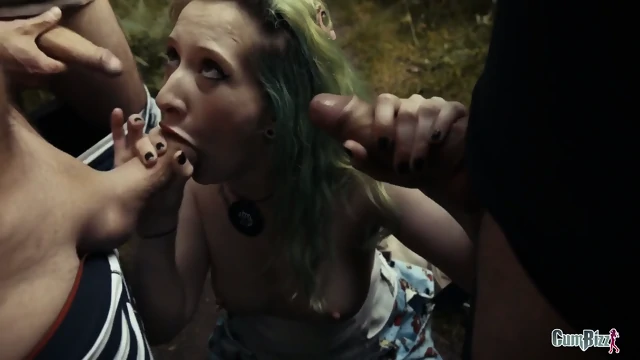 Linda Lush - Blowing & Cumswallow 3 Strangers In A Forest