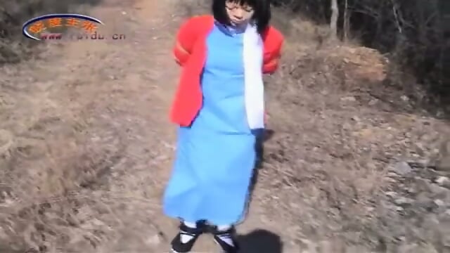 Long Walks In Shackles (chinese