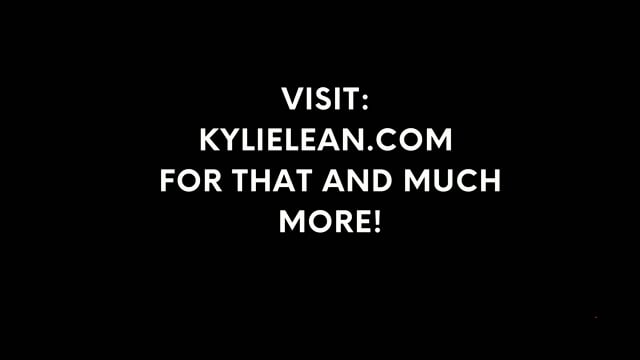 Her g-spot is so small, smooth and sexy - fuck!