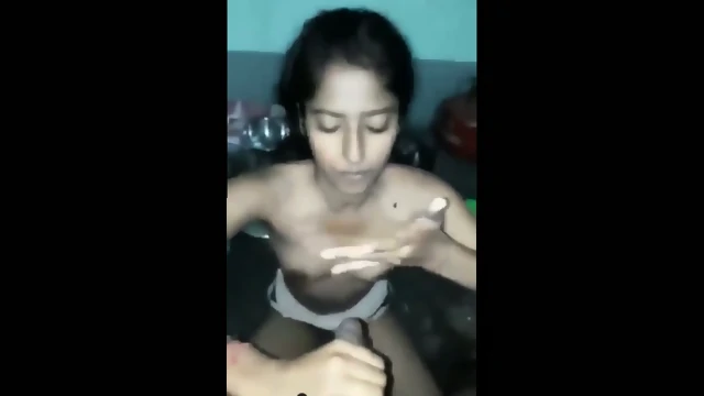 Bengali girl blowjob deti hai uncle ko night me nangi hokar