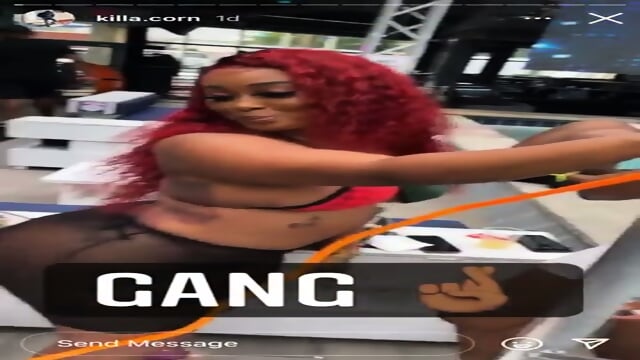 Ebony: Her google drive folder link, 187 videos => https://rentry.co/rtwknuob