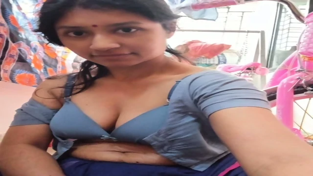 cumshot-compilation Sexy Bengali Wife Exposed By Her Naughty Husband  cock