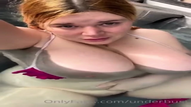 SnowBunni: Her free google drive folder, 98 videos => https://rentry.co/wceb53an