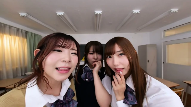 UR VR S P 492 - Ena Satsuki, Himari Kinoshita, Konatsu Kashiwagi, etc (1)