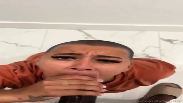 Wet-mouth: Her Google drive folder, 1044 videos => https://rentry.co/zf2sghns