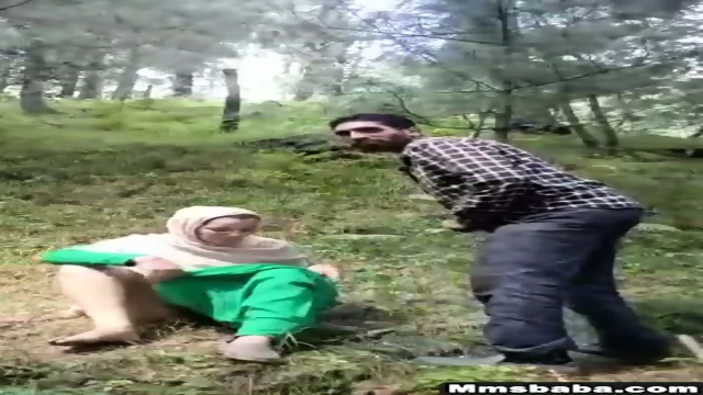 Desi lovers outdoor sex