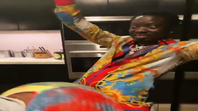 BIG BOOTY CHOCOLATE MILF