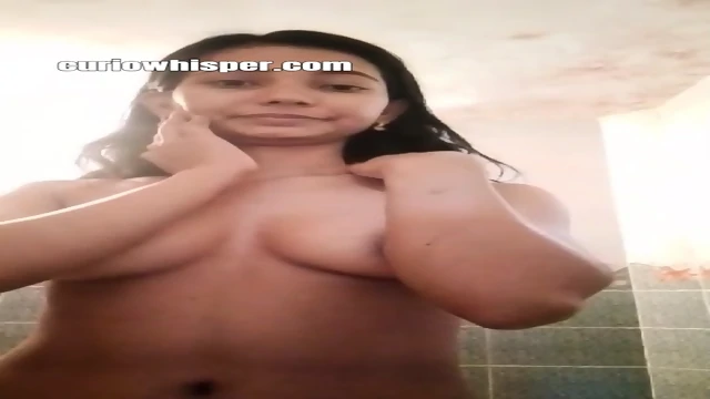 Desi Girl Showing Her Nude Body