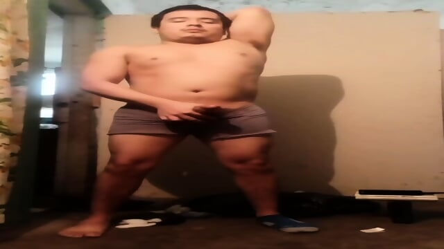 Jesus en boxer jalandose el pene avienta semen #14