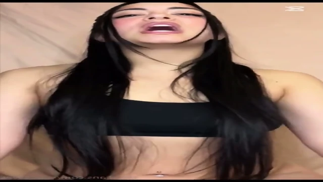 giantess swallows her boyfriend2