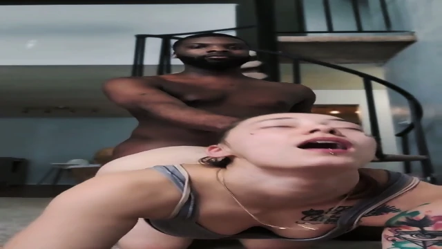 Hot Amateur Girlfriend Fs Hard in Hotel Room*