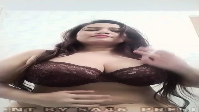 Hot Mummy Big Boobs Hot pussy