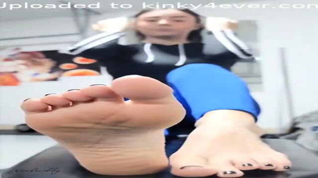 Brunette Teen Showing Off Her Amazing Feet And Toes With Black Nail Po  Kinky4Ever