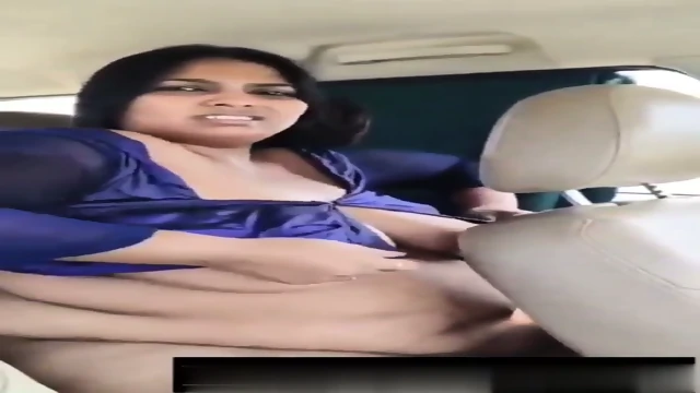 desi aunty dress change in car outdoor