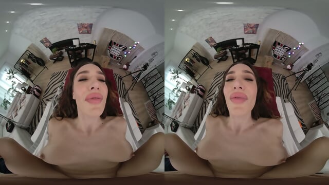 RealJamCasting: Ella Reese