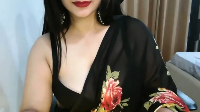 notty_hottyy / Suku-Suku stripchat boobs show for her pvt and C2C face video dm TG- @watersilence