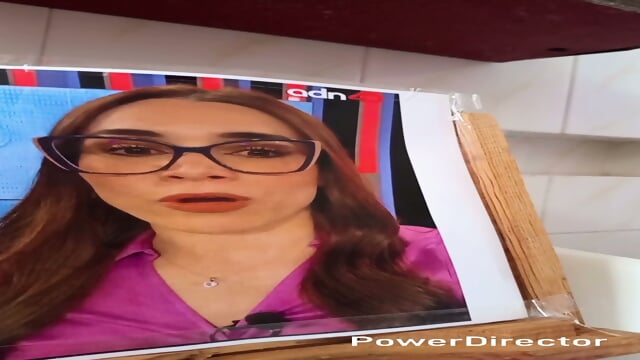 Facial bukkake whit glasses