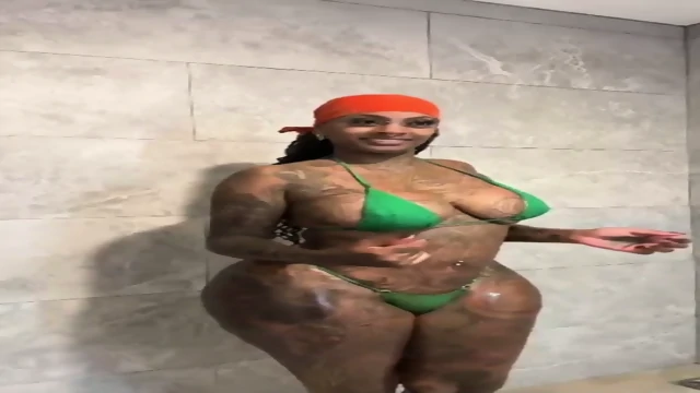 Teen: Her google drive folder, 755 videos => https://rentry.co/vk95pmbb