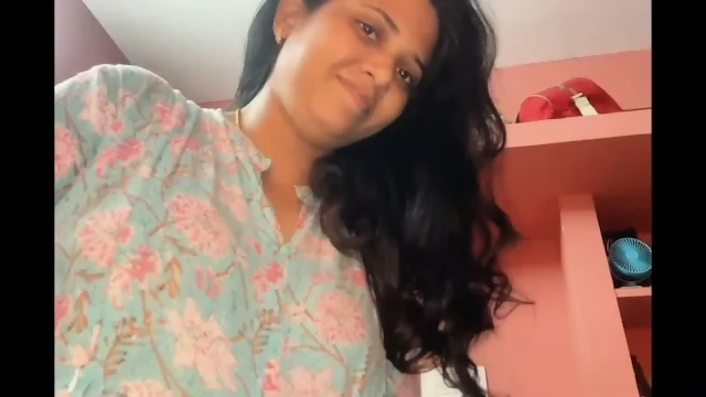 Desi Village Girl Tight Pussy Outdoor XXX Video Desi Village Hot Girl Sex