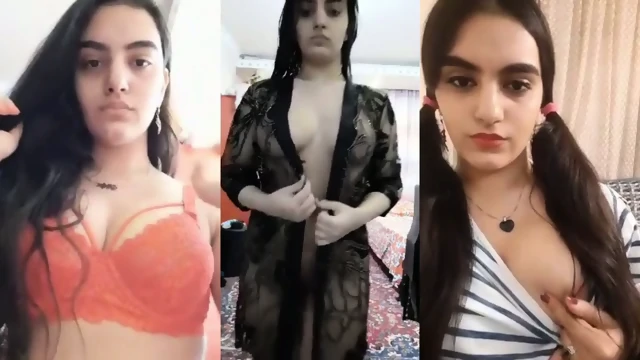 💕🥰Beautiful Paki Girl showing boobs🥵and Big ass🍑11 Clip-Merged