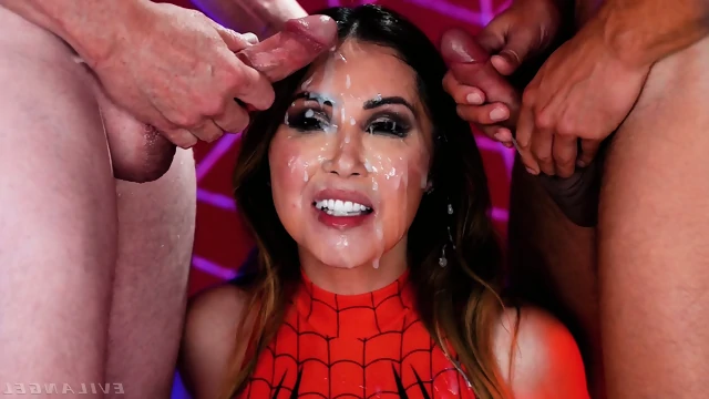 Halloween Spidergirl Double BJ