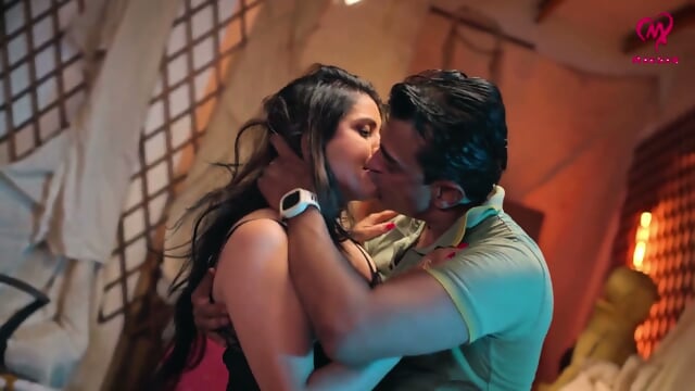 Silk (2025) S01 Hindi Makhan - WEB-DL 1080p  yoga