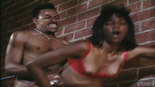 Ebony Slut Begs Him To Stay Inside Until He’s Hard Again