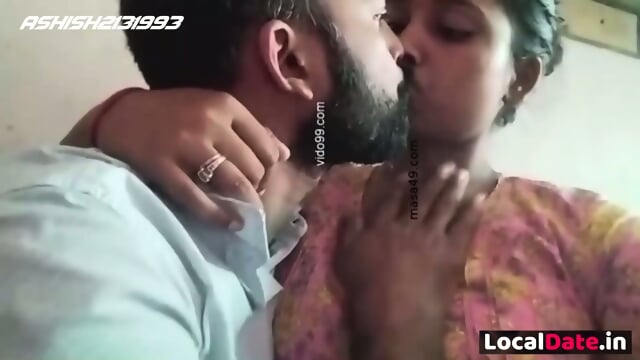 Indian Young GF BF Oyo Room Hot Sex Viral Video 2025