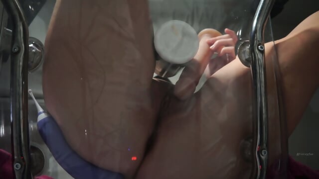 POV Pussy Squirting Orgasm