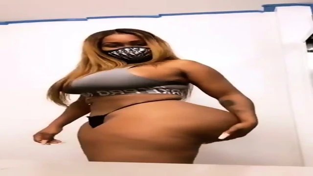 Made4Anal: Her google drive folder, 557 videos => https://rentry.co/v6io7mmk