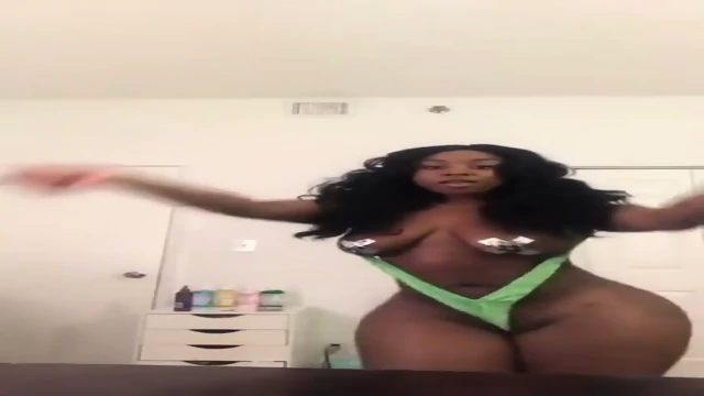 Teen: Her google drive folder, 557 videos => https://rentry.co/v6io7mmk