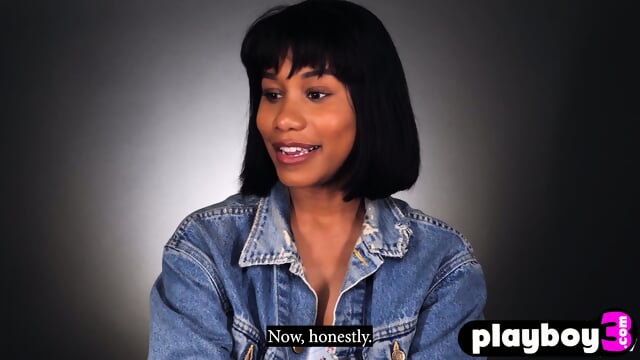 Ebony MILF with perfect big tits Jenna Foxx enjoys passion masturbation