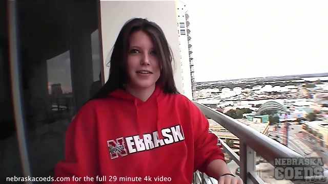 Pretty Nebraska Girl Hosting My Nebraska Show Naked Behind The Scenes - Show Gurl  orgasm