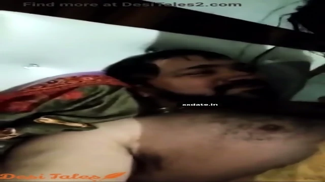 Beautiful Desi Maal in Bathroom Showing Nude