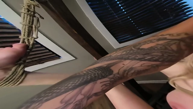 Kay Lovely  2D KinkVR